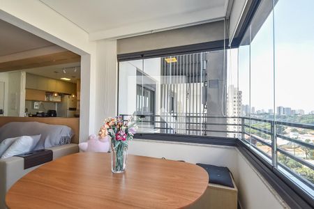 Varanda de apartamento à venda com 1 quarto, 37m² em Vila Mariana, São Paulo