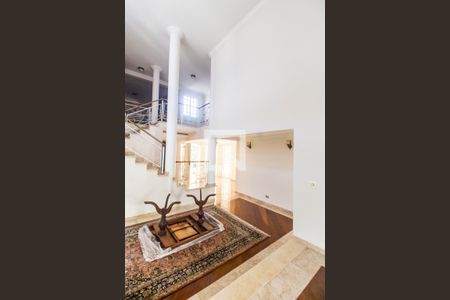 Sala de casa de condomínio para alugar com 3 quartos, 418m² em Residencial Dez (alphaville), Santana de Parnaíba