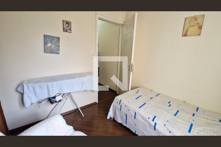 Casa à venda com 3 quartos, 120m² em Vila Inglesa, São Paulo