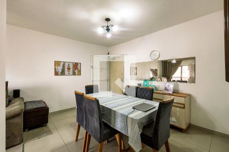 Sala de apartamento para alugar com 2 quartos, 78m² em Vila Tupi, Praia Grande