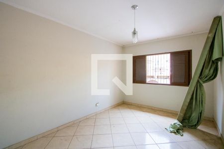 Quarto 1 de casa à venda com 3 quartos, 400m² em Vila Valparaíso, Santo André