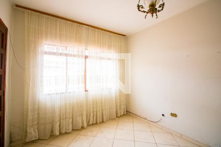 Casa à venda com 3 quartos, 400m² em Vila Valparaíso, Santo André