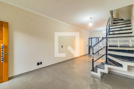 Casa à venda com 2 quartos, 78m² em Vila Babilonia, São Paulo