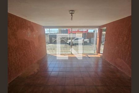 Casa à venda com 3 quartos, 161m² em Jardim Santa Terezinha (Pedreira), Diadema