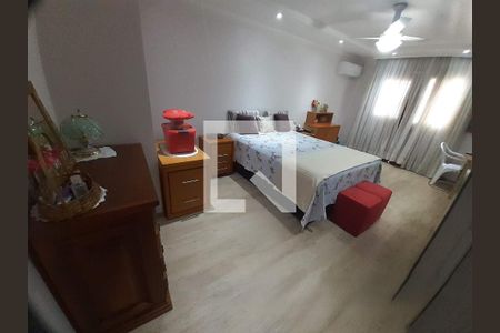 Quarto 1 de casa para alugar com 4 quartos, 201m² em Mato Grande, Canoas