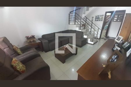 Sala de casa para alugar com 4 quartos, 201m² em Mato Grande, Canoas