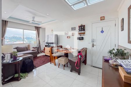 Sala de apartamento à venda com 2 quartos, 109m² em Vila Monumento, São Paulo