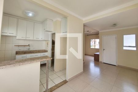 Sala de Jantar de casa de condomínio para alugar com 3 quartos, 100m² em Jardim Nova Europa, Campinas