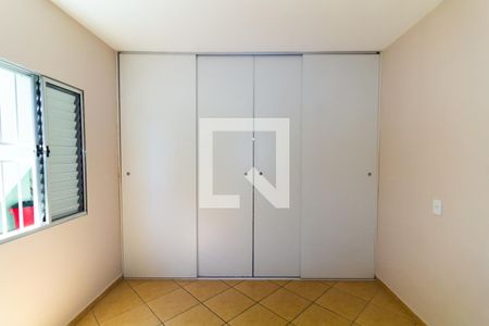 Quarto 1 de casa para alugar com 3 quartos, 240m² em Jardim Guairaca, São Paulo