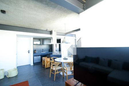 Sala/Cozinha de apartamento à venda com 1 quarto, 92m² em Vila Madalena, São Paulo