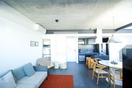 Sala/Cozinha de apartamento à venda com 1 quarto, 92m² em Vila Madalena, São Paulo