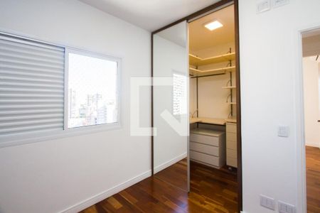 Suíte de apartamento à venda com 3 quartos, 106m² em Santo Amaro, São Paulo