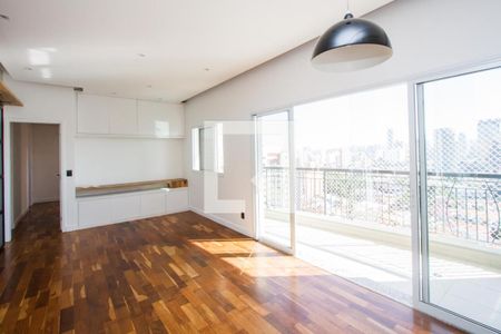 Sala de apartamento à venda com 3 quartos, 106m² em Santo Amaro, São Paulo