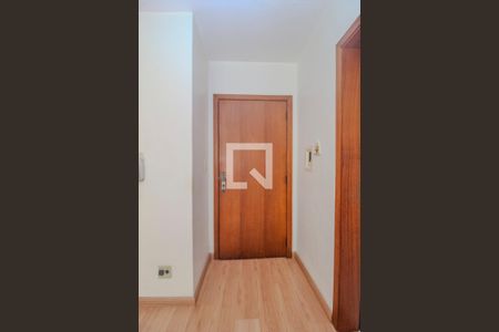 Sala de casa de condomínio à venda com 1 quarto, 36m² em Vila Nova, Porto Alegre