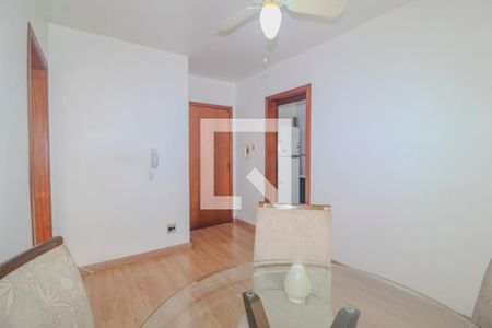 Sala de casa de condomínio à venda com 1 quarto, 36m² em Vila Nova, Porto Alegre