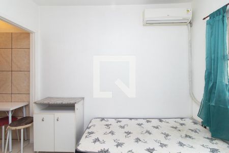 Sala/Quarto de apartamento para alugar com 1 quarto, 20m² em Centro Histórico, Porto Alegre