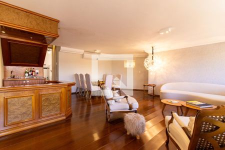 Sala de apartamento para alugar com 3 quartos, 190m² em Cambuí , Campinas