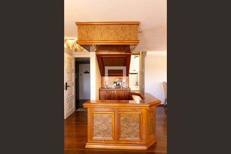 Sala de apartamento para alugar com 3 quartos, 190m² em Cambuí , Campinas