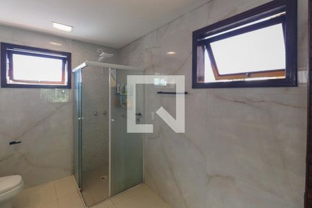 Banheiro da Suíte 1 de casa para alugar com 4 quartos, 580m² em Vila Albertina, São Paulo