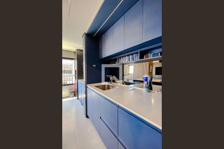 Cozinha de apartamento para alugar com 1 quarto, 50m² em Brás, São Paulo