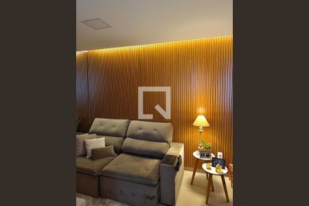 Sala de apartamento para alugar com 2 quartos, 59m² em Santa Mônica, Uberlândia