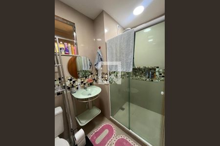 Banheiro de apartamento à venda com 2 quartos, 62m² em Tauá, Rio de Janeiro