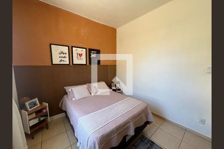 Quarto de apartamento à venda com 2 quartos, 62m² em Tauá, Rio de Janeiro