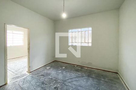 Quarto 1 de casa para alugar com 3 quartos, 280m² em Pompéia, Belo Horizonte