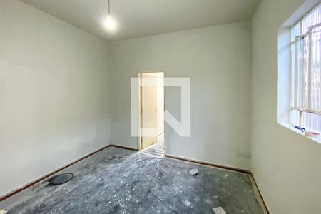 Quarto 1 de casa para alugar com 3 quartos, 280m² em Pompéia, Belo Horizonte