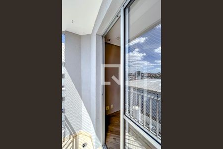 Varanda de apartamento para alugar com 2 quartos, 49m² em Vila Carrão, São Paulo