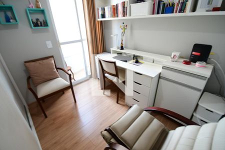 Quarto 1 de apartamento à venda com 3 quartos, 75m² em Parque das Flores, Campinas