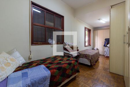 Quarto de casa à venda com 4 quartos, 187m² em Jardim Paulistano, São Paulo