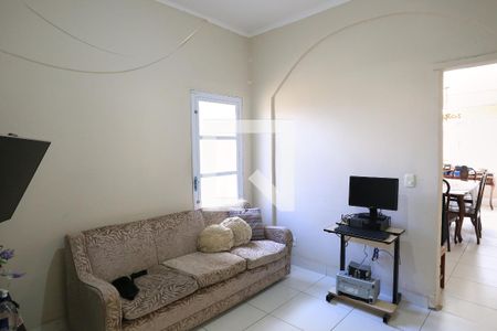 Sala de TV de casa para alugar com 3 quartos, 122m² em Carmo, Belo Horizonte