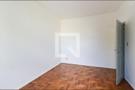 Quarto 1 de casa para alugar com 3 quartos, 160m² em Sagrada Família, Belo Horizonte