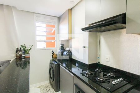 Sala/Cozinha de apartamento à venda com 2 quartos, 54m² em Olaria, Canoas