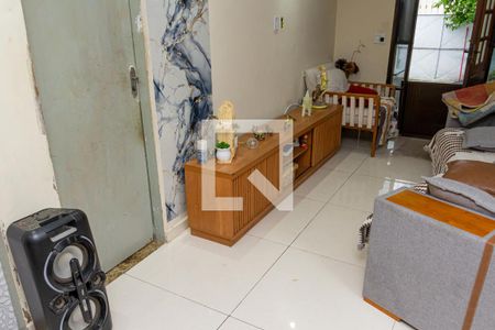 Sala de casa para alugar com 2 quartos, 110m² em Campo Grande, Rio de Janeiro