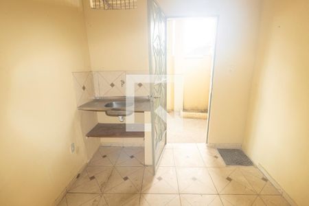 Sala/Cozinha de casa para alugar com 1 quarto, 60m² em Campo Grande, Rio de Janeiro