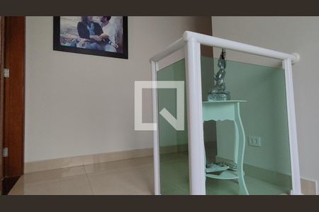 Casa para alugar com 3 quartos, 145m² em Vila Guedes, São Paulo