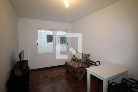 Sala de apartamento para alugar com 1 quarto, 43m² em Petrópolis, Porto Alegre