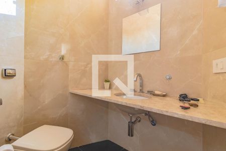 Casa à venda com 3 quartos, 400m² em Vila Alexandria, São Paulo