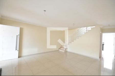 Sala de casa à venda com 3 quartos, 143m² em Vila Constança, São Paulo