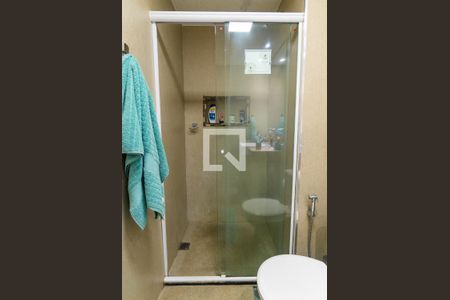 Banheiro de apartamento à venda com 1 quarto, 118m² em Vila Guarani (zona Sul), São Paulo