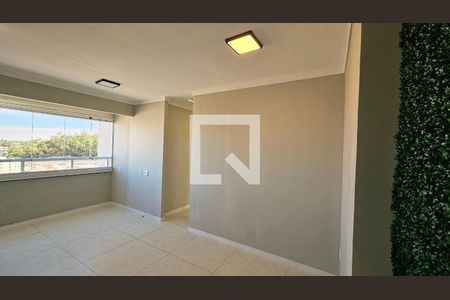 Apartamento para alugar com 3 quartos, 54m² em Vila Rio Branco, Jundiaí