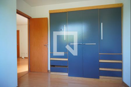 Quarto 2 de apartamento à venda com 2 quartos, 39m² em Mário Quintana, Porto Alegre