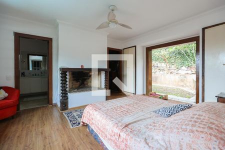 Suíte de casa à venda com 3 quartos, 264m² em Real Parque, São Paulo