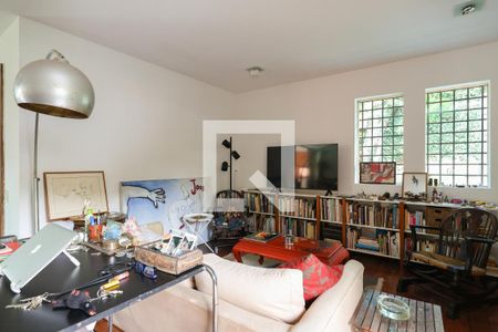 Sala de casa à venda com 3 quartos, 264m² em Real Parque, São Paulo