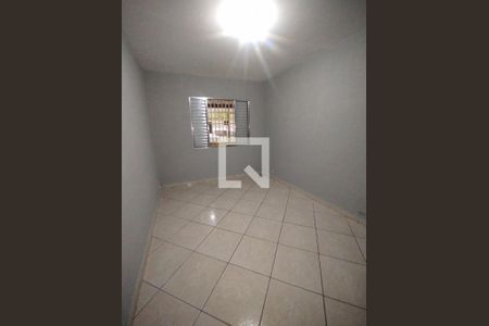 Quarto de casa à venda com 4 quartos, 200m² em Bortolândia, São Paulo