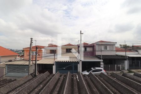 Vista Quarto 1 suíte de casa para alugar com 4 quartos, 210m² em Vila Scarpelli, Santo André