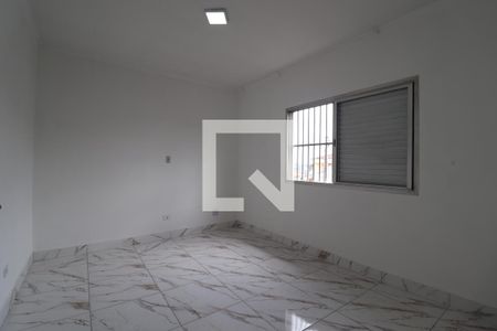 Quarto 1 suíte de casa para alugar com 4 quartos, 210m² em Vila Scarpelli, Santo André