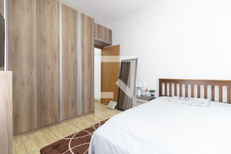 Quarto 1 de casa à venda com 2 quartos, 220m² em Jardim Maria Estela, São Paulo